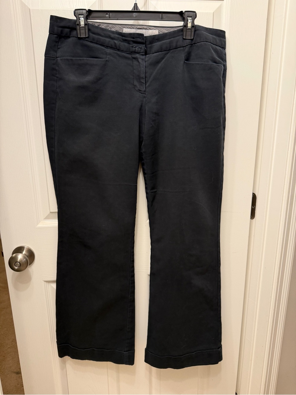 Old Navy Women’s Boot Cut, Regular Low-Rise Pants. Size 12